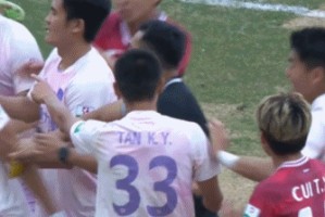 OB电竞-半场：延边龙鼎0-0陕西联合，双方难觅良机，冯伯元染红